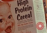 Image supermarché Yonkers New York USA, 1958, de la seconde 16 séquences d'archives historiques vidéo 65675050579