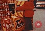 Image supermarché Yonkers New York USA, 1958, de la seconde 30 séquences d'archives historiques vidéo 65675050579