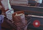 Image Grand Union supermarché Yonkers New York USA, 1958, de la seconde 22 séquences d'archives historiques vidéo 65675050580