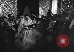 Standbild Schah von Iran Royal Wedding Teheran Iran, 1951, aus Sekunde 10 historischem Filmmaterial Videoclip 65675050588