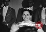 Standbild Schah von Iran Royal Wedding Teheran Iran, 1951, aus Sekunde 26 historischem Filmmaterial Videoclip 65675050588