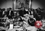 Standbild Schah von Iran Royal Wedding Teheran Iran, 1951, aus Sekunde 28 historischem Filmmaterial Videoclip 65675050588