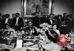 Standbild Schah von Iran Royal Wedding Teheran Iran, 1951, aus Sekunde 29 historischem Filmmaterial Videoclip 65675050588
