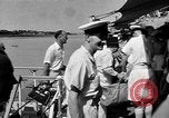 Image Des ressortissants britanniques quittent l'Iran à bord de navires l'Iran, 1951, de la seconde 41 séquences d'archives historiques vidéo 65675050598
