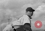 Standbild Cleveland Indians baseball team in Spring Training Tucson Arizona USA, 1954, aus Sekunde 26 historischem Filmmaterial Videoclip 65675050607