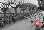 Standbild Radrennen Italien, 1954, aus Sekunde 10 historischem Filmmaterial Videoclip 65675050609
