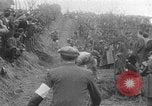 Standbild Radrennen Italien, 1954, aus Sekunde 20 historischem Filmmaterial Videoclip 65675050609