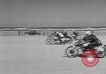 Standbild Motorrad Rennen Daytona Beach Florida USA, 1954, aus Sekunde 10 historischem Filmmaterial Videoclip 65675050610