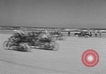 Standbild Motorrad Rennen Daytona Beach Florida USA, 1954, aus Sekunde 11 historischem Filmmaterial Videoclip 65675050610