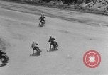 Standbild Motorrad Rennen Daytona Beach Florida USA, 1954, aus Sekunde 18 historischem Filmmaterial Videoclip 65675050610