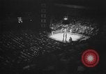 Standbild elektronischen Anzeigetafel Portland Oregon USA, 1951, aus Sekunde 7 historischem Filmmaterial Videoclip 65675050616