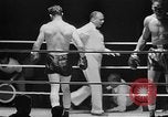 Standbild elektronischen Anzeigetafel Portland Oregon USA, 1951, aus Sekunde 28 historischem Filmmaterial Videoclip 65675050616