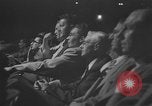 Standbild elektronischen Anzeigetafel Portland Oregon USA, 1951, aus Sekunde 56 historischem Filmmaterial Videoclip 65675050616
