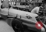 Standbild Ab Jenkins Bonneville Salt Flats Utah USA, 1951, aus Sekunde 5 historischem Filmmaterial Videoclip 65675050617