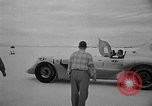 Standbild Ab Jenkins Bonneville Salt Flats Utah USA, 1951, aus Sekunde 38 historischem Filmmaterial Videoclip 65675050617