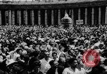 Standbild Papst Paul VI Vatikanstadt Rom Italien, 1963, aus Sekunde 29 historischem Filmmaterial Videoclip 65675050673