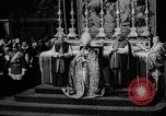 Standbild Papst Paul VI Vatikanstadt Rom Italien, 1963, aus Sekunde 55 historischem Filmmaterial Videoclip 65675050673