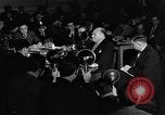 Standbild Samuel Ornitz in Frage gestellt durch HUAC United States USA, 1947, aus Sekunde 33 historischem Filmmaterial Videoclip 65675050676