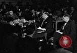 Standbild Samuel Ornitz in Frage gestellt durch HUAC United States USA, 1947, aus Sekunde 34 historischem Filmmaterial Videoclip 65675050676