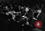 Standbild Samuel Ornitz in Frage gestellt durch HUAC United States USA, 1947, aus Sekunde 36 historischem Filmmaterial Videoclip 65675050676