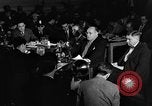 Standbild Samuel Ornitz in Frage gestellt durch HUAC United States USA, 1947, aus Sekunde 51 historischem Filmmaterial Videoclip 65675050676