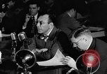 Standbild Herbert Biberman befragt an Huac United States USA, 1947, aus Sekunde 30 historischem Filmmaterial Videoclip 65675050677