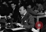 Standbild Herbert Biberman befragt an Huac United States USA, 1947, aus Sekunde 56 historischem Filmmaterial Videoclip 65675050677