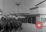 Standbild Camouflage im Kampf United States USA, 1945, aus Sekunde 41 historischem Filmmaterial Videoclip 65675050679