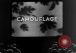 Standbild Camouflage im Kampf United States USA, 1945, aus Sekunde 61 historischem Filmmaterial Videoclip 65675050679