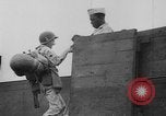 Standbild amerikanische Soldaten Philippinen, 1945, aus Sekunde 38 historischem Filmmaterial Videoclip 65675050682