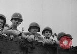Standbild amerikanische Soldaten Philippinen, 1945, aus Sekunde 41 historischem Filmmaterial Videoclip 65675050682