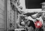 Standbild amerikanische Soldaten Philippinen, 1945, aus Sekunde 44 historischem Filmmaterial Videoclip 65675050682
