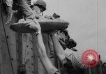 Standbild amerikanische Soldaten Philippinen, 1945, aus Sekunde 48 historischem Filmmaterial Videoclip 65675050682