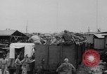 Standbild amerikanische Soldaten Philippinen, 1945, aus Sekunde 62 historischem Filmmaterial Videoclip 65675050682