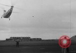 Standbild PV-3 Helikopter Philadelphia Pennsylvania USA, 1945, aus Sekunde 46 historischem Filmmaterial Videoclip 65675050683