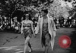 Image Affichage des robes California United States USA, 1945, de la seconde 29 séquences d'archives historiques vidéo 65675050698
