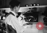 Standbild Rechenmaschine Cambridge Massachusetts USA, 1945, aus Sekunde 22 historischem Filmmaterial Videoclip 65675050700