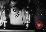 Standbild Rechenmaschine Cambridge Massachusetts USA, 1945, aus Sekunde 33 historischem Filmmaterial Videoclip 65675050700