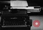 Standbild Rechenmaschine Cambridge Massachusetts USA, 1945, aus Sekunde 56 historischem Filmmaterial Videoclip 65675050700