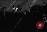 Standbild Armee beats Penn 61-0 Philadelphia Pennsylvania USA, 1945, aus Sekunde 27 historischem Filmmaterial Videoclip 65675050701