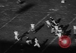Standbild Armee beats Penn 61-0 Philadelphia Pennsylvania USA, 1945, aus Sekunde 29 historischem Filmmaterial Videoclip 65675050701