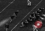 Standbild Armee beats Penn 61-0 Philadelphia Pennsylvania USA, 1945, aus Sekunde 37 historischem Filmmaterial Videoclip 65675050701