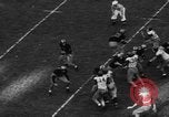 Standbild Armee beats Penn 61-0 Philadelphia Pennsylvania USA, 1945, aus Sekunde 39 historischem Filmmaterial Videoclip 65675050701