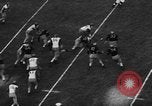 Standbild Armee beats Penn 61-0 Philadelphia Pennsylvania USA, 1945, aus Sekunde 54 historischem Filmmaterial Videoclip 65675050701