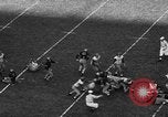 Standbild Armee beats Penn 61-0 Philadelphia Pennsylvania USA, 1945, aus Sekunde 57 historischem Filmmaterial Videoclip 65675050701