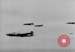Standbild B-17 Flugzeuge Camp Borden Ontario Kanada, 1940, aus Sekunde 9 historischem Filmmaterial Videoclip 65675050728