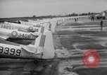 Standbild B-17 Flugzeuge Camp Borden Ontario Kanada, 1940, aus Sekunde 26 historischem Filmmaterial Videoclip 65675050728