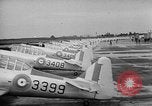 Standbild B-17 Flugzeuge Camp Borden Ontario Kanada, 1940, aus Sekunde 27 historischem Filmmaterial Videoclip 65675050728