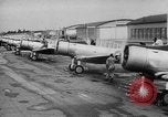 Standbild B-17 Flugzeuge Camp Borden Ontario Kanada, 1940, aus Sekunde 33 historischem Filmmaterial Videoclip 65675050728