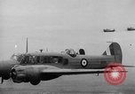 Standbild B-17 Flugzeuge Camp Borden Ontario Kanada, 1940, aus Sekunde 40 historischem Filmmaterial Videoclip 65675050728